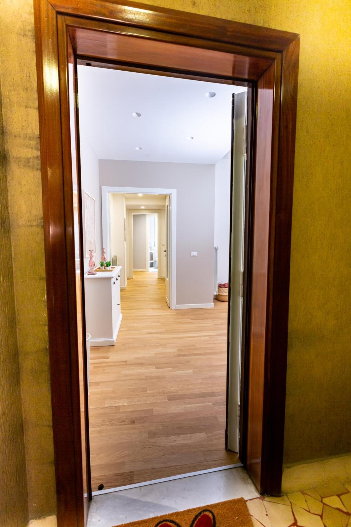 Noh Collection 3Bdr Apartment- Trastevere Area 로마 외부 사진