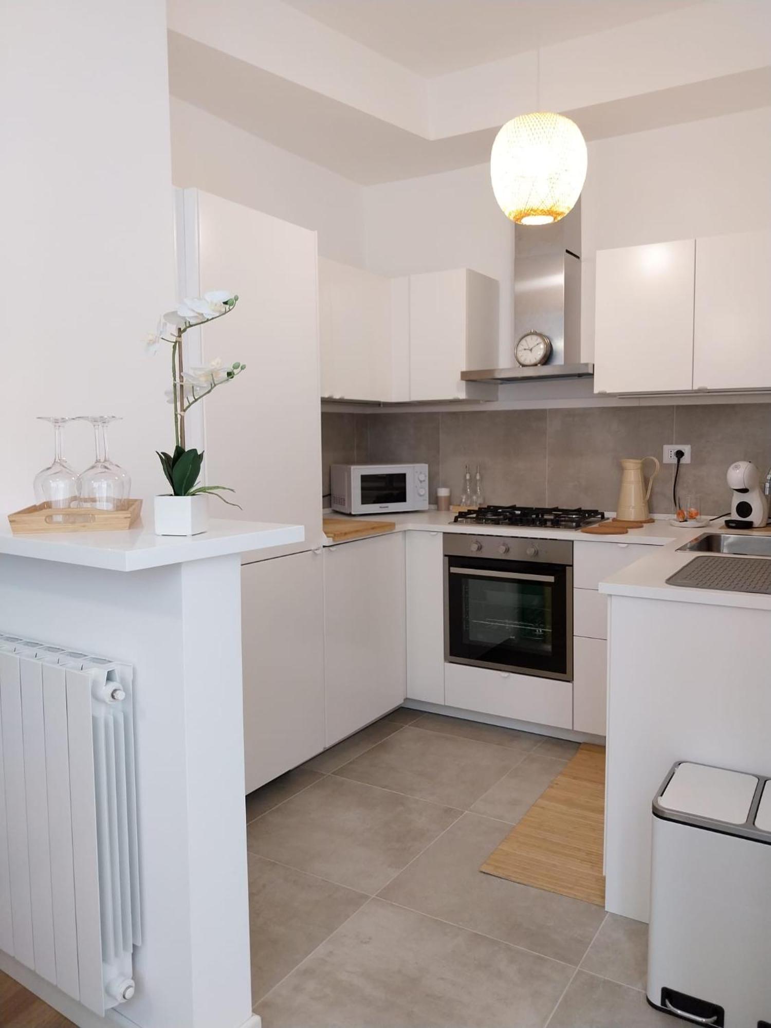 Noh Collection 3Bdr Apartment- Trastevere Area 로마 외부 사진